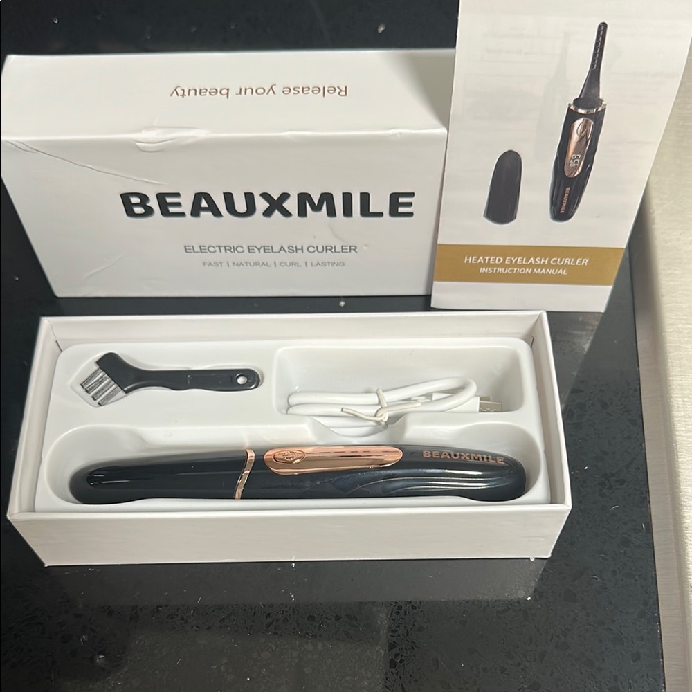 Beauxmile NEW IN BOX Black Electric Heated Eyelash Curler